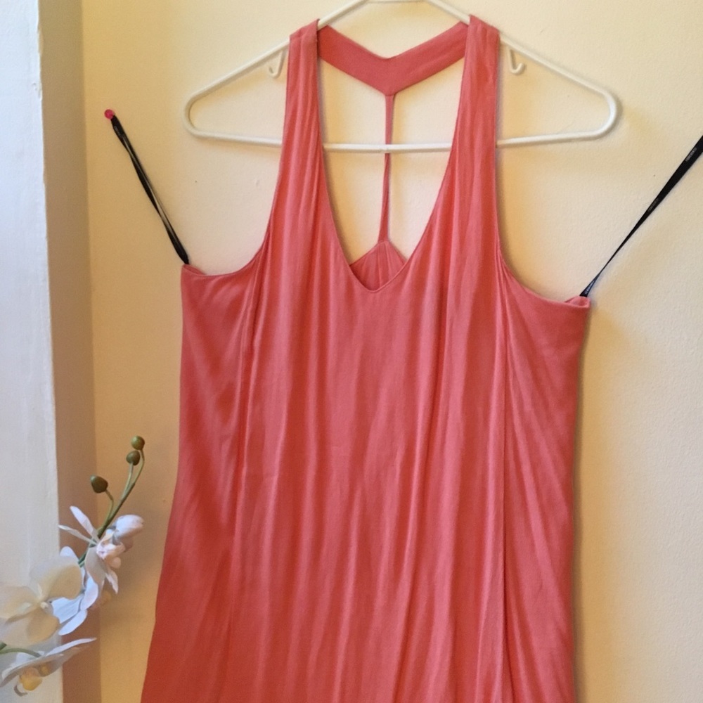 Breezy racer back dress 😎